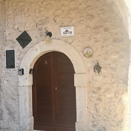 Arcem Homestay szállás *