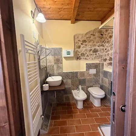 Homestay szállás Arcem Calascio